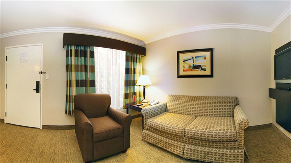 Vanllee Hotel Covina Εξωτερικό φωτογραφία