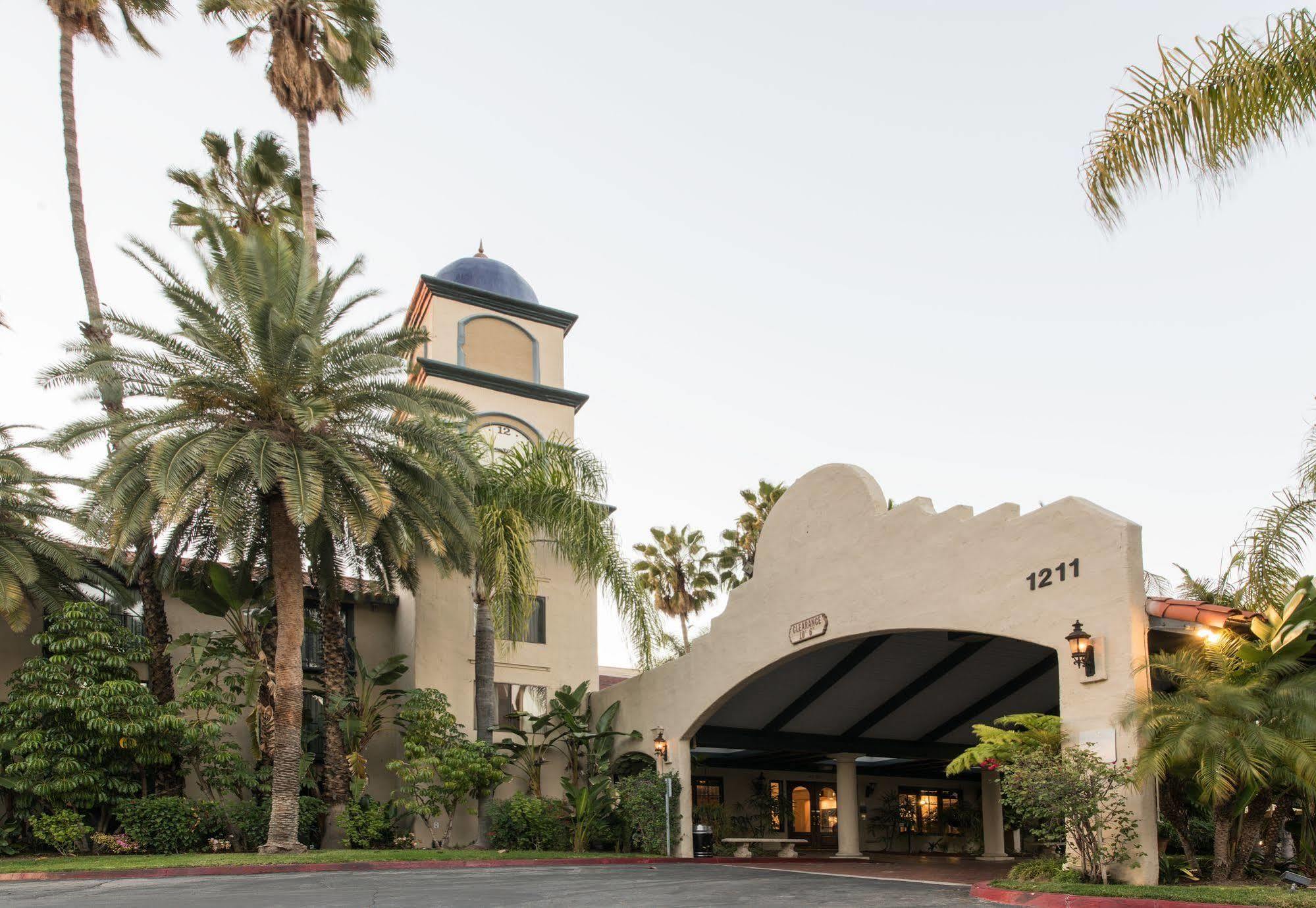 Vanllee Hotel Covina Εξωτερικό φωτογραφία