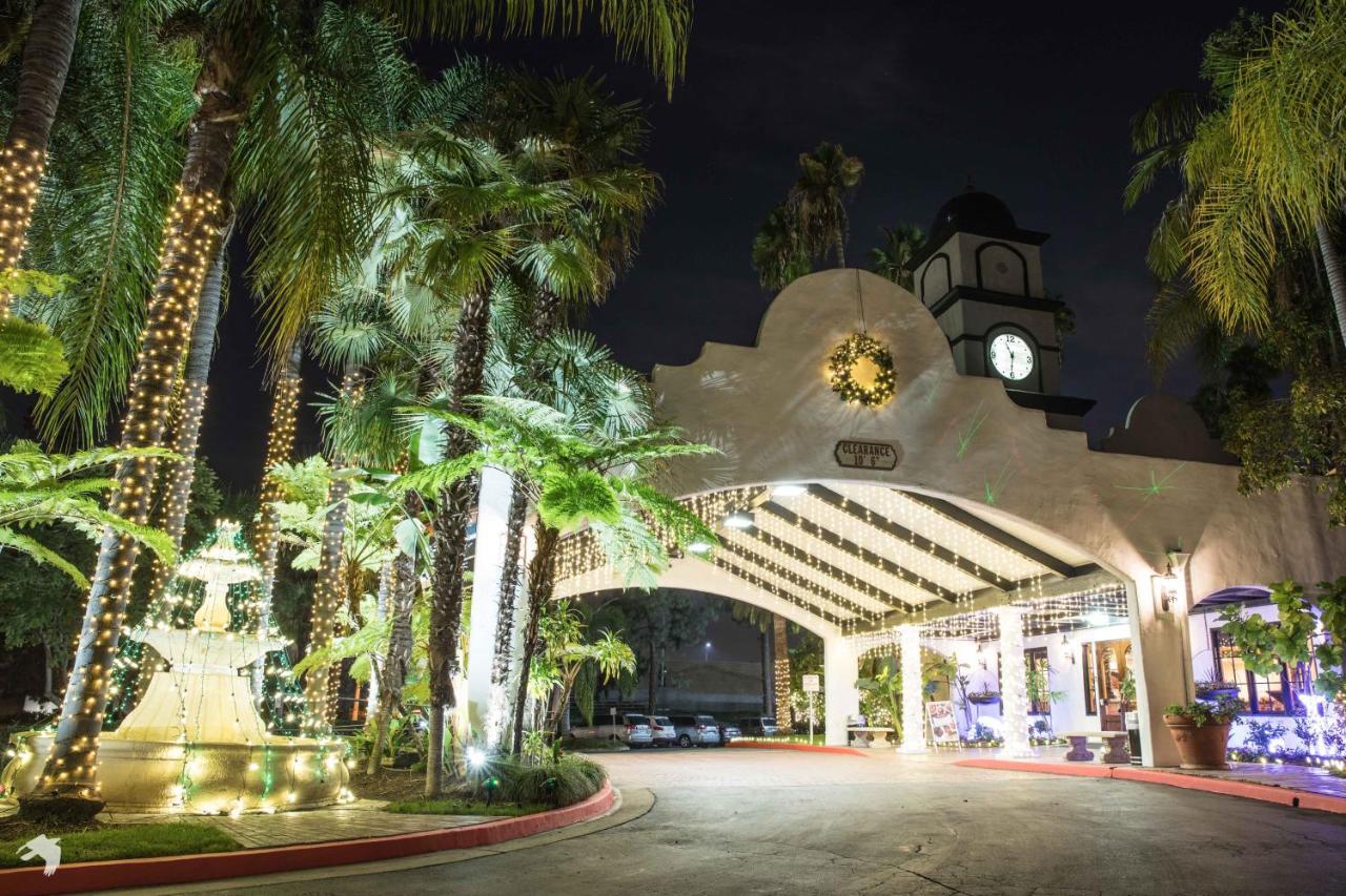 Vanllee Hotel Covina Εξωτερικό φωτογραφία